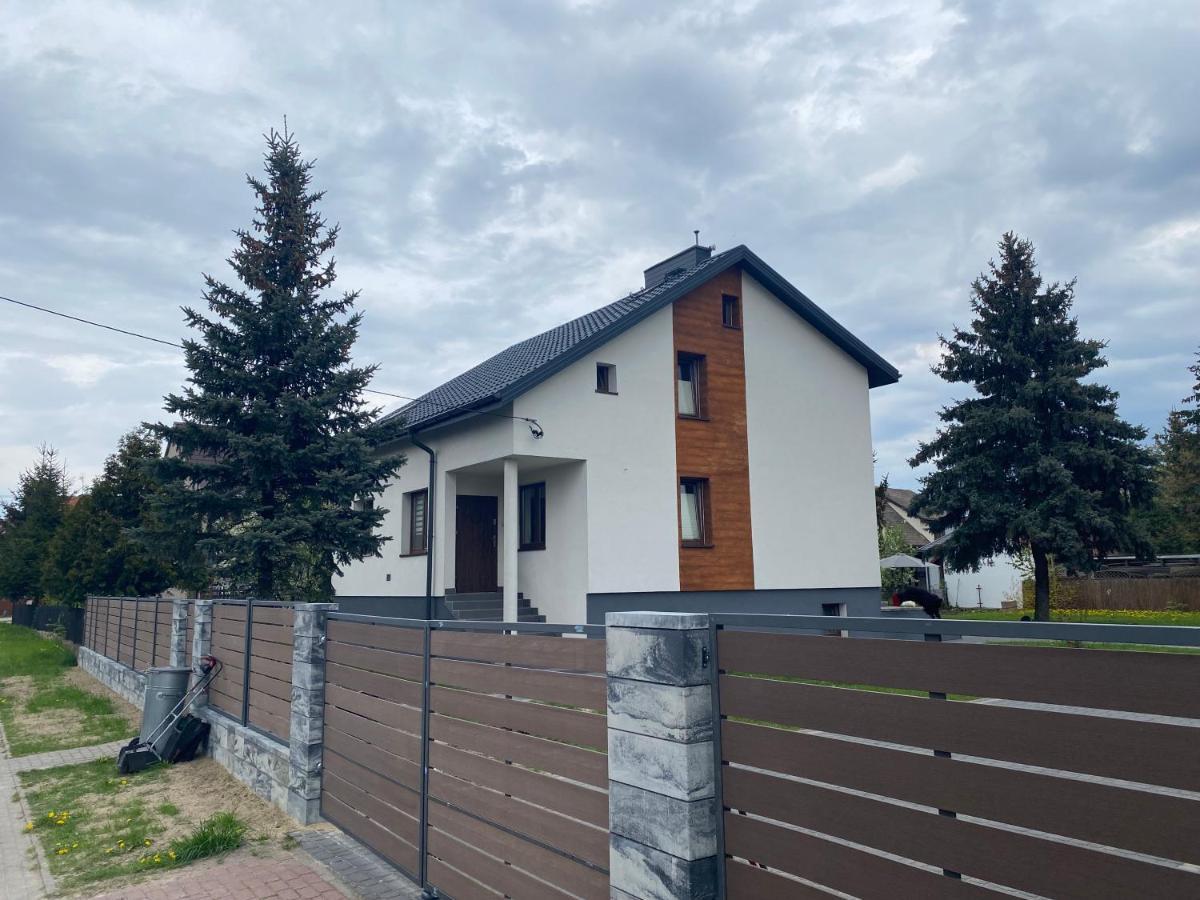 Pokoje Na Jasminowej Villa Pisz Exteriör bild